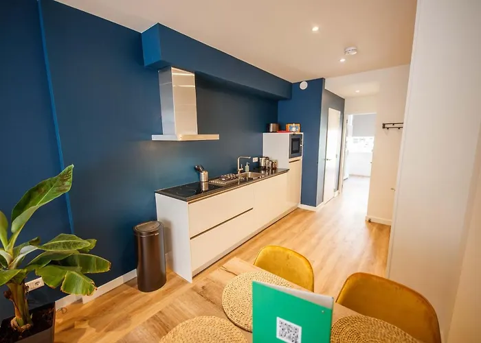 Appartement Boutique Chic 55m2 With Garden - Db6a *